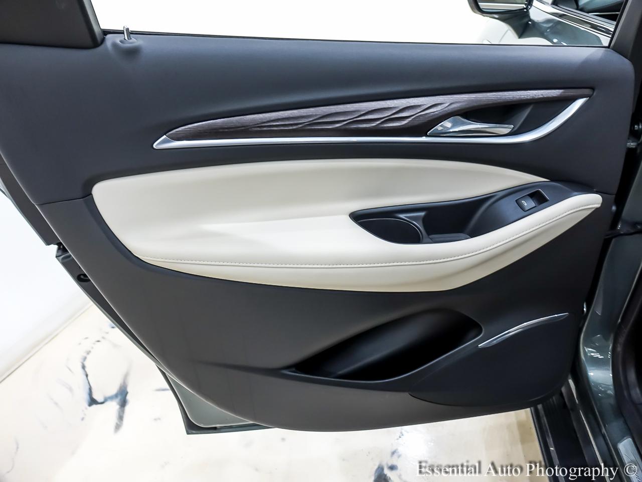 Buick Enclave Avenir AWD 2023