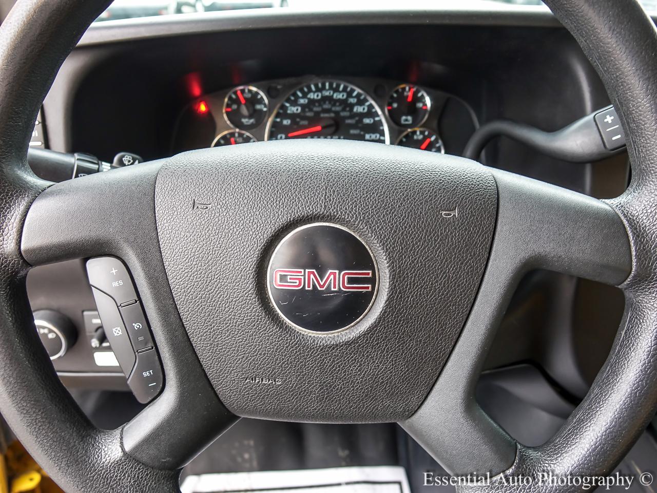 GMC Savana G3500 177 in. 2019