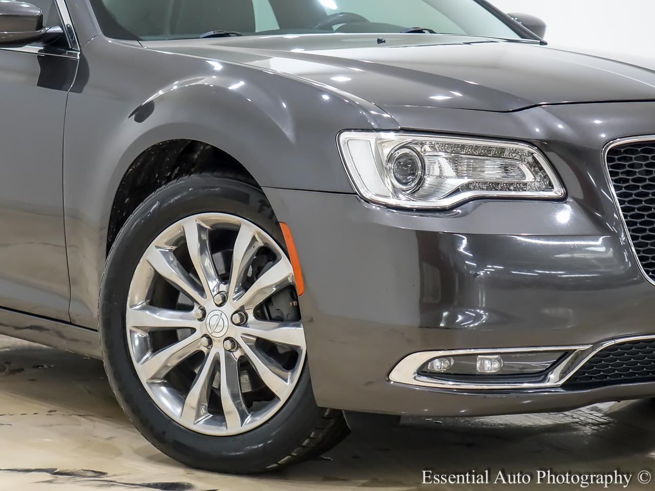 Chrysler 300 Limited AWD 2016
