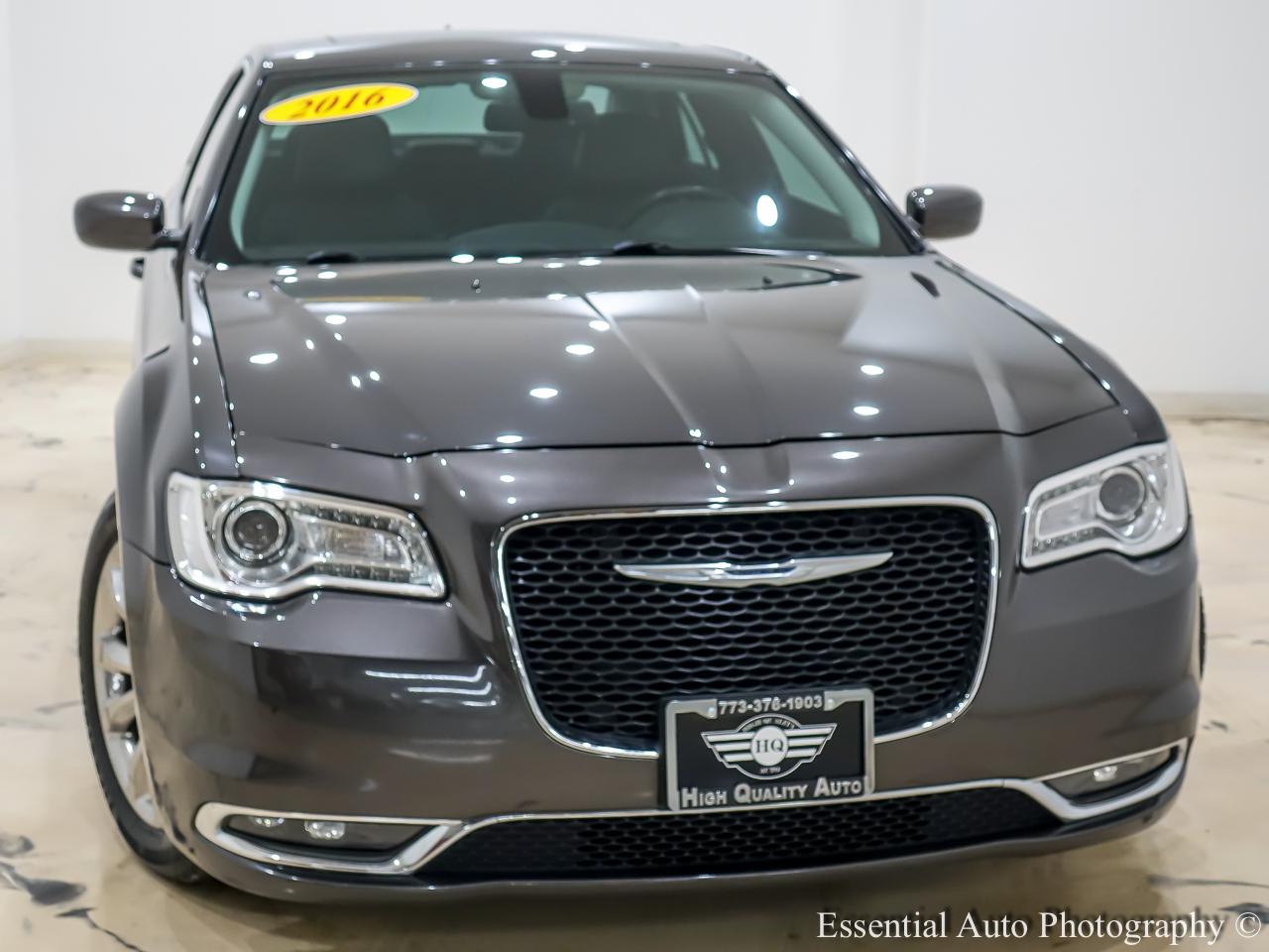 Chrysler 300 Limited AWD 2016