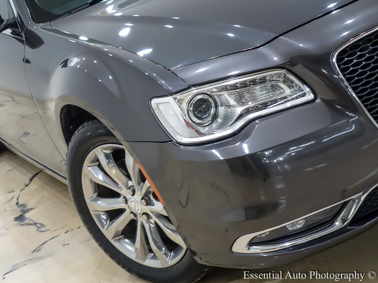 Chrysler 300 Limited AWD 2016