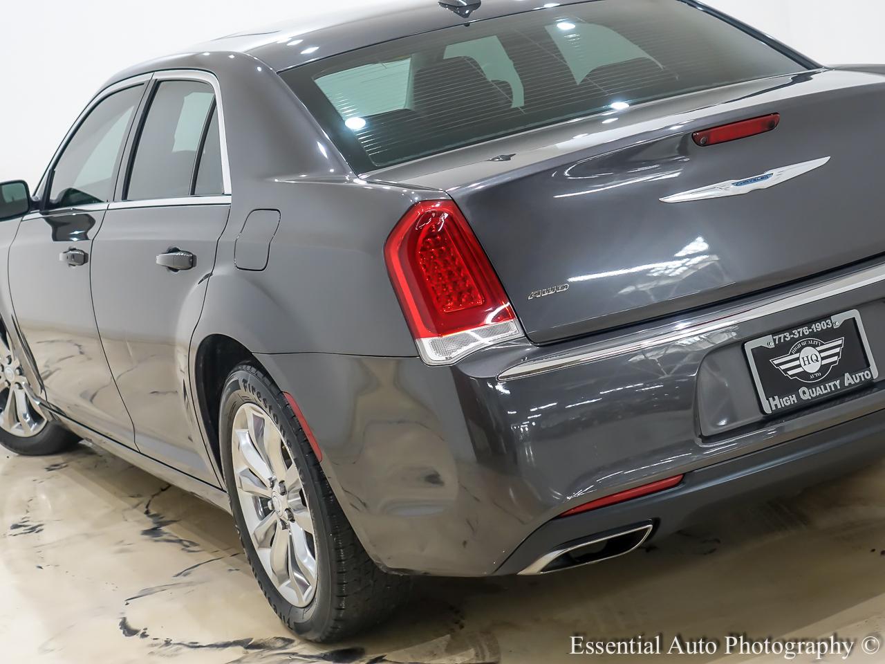 Chrysler 300 Limited AWD 2016