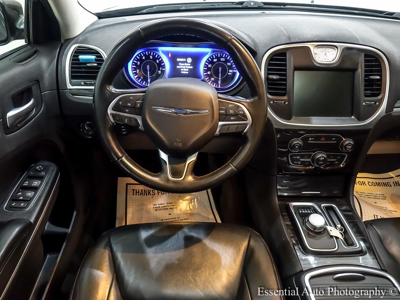 Chrysler 300 Limited AWD 2016