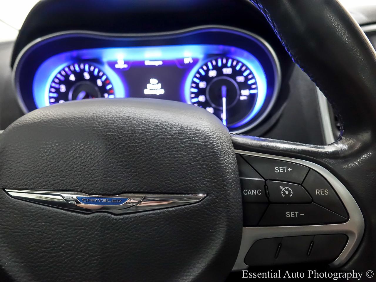 Chrysler 300 Limited AWD 2016