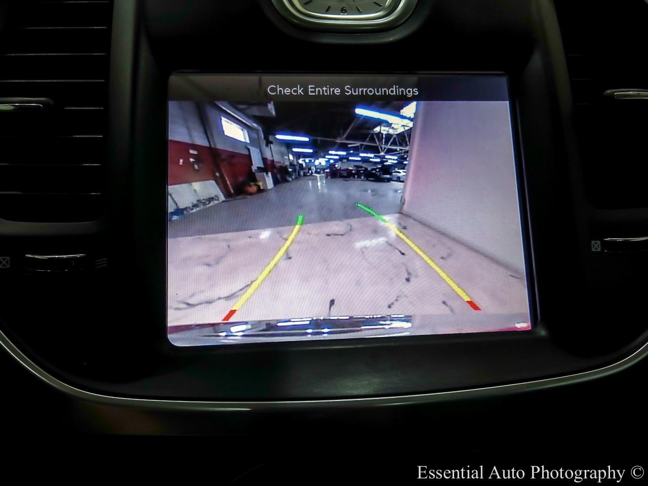 Chrysler 300 Limited AWD 2016