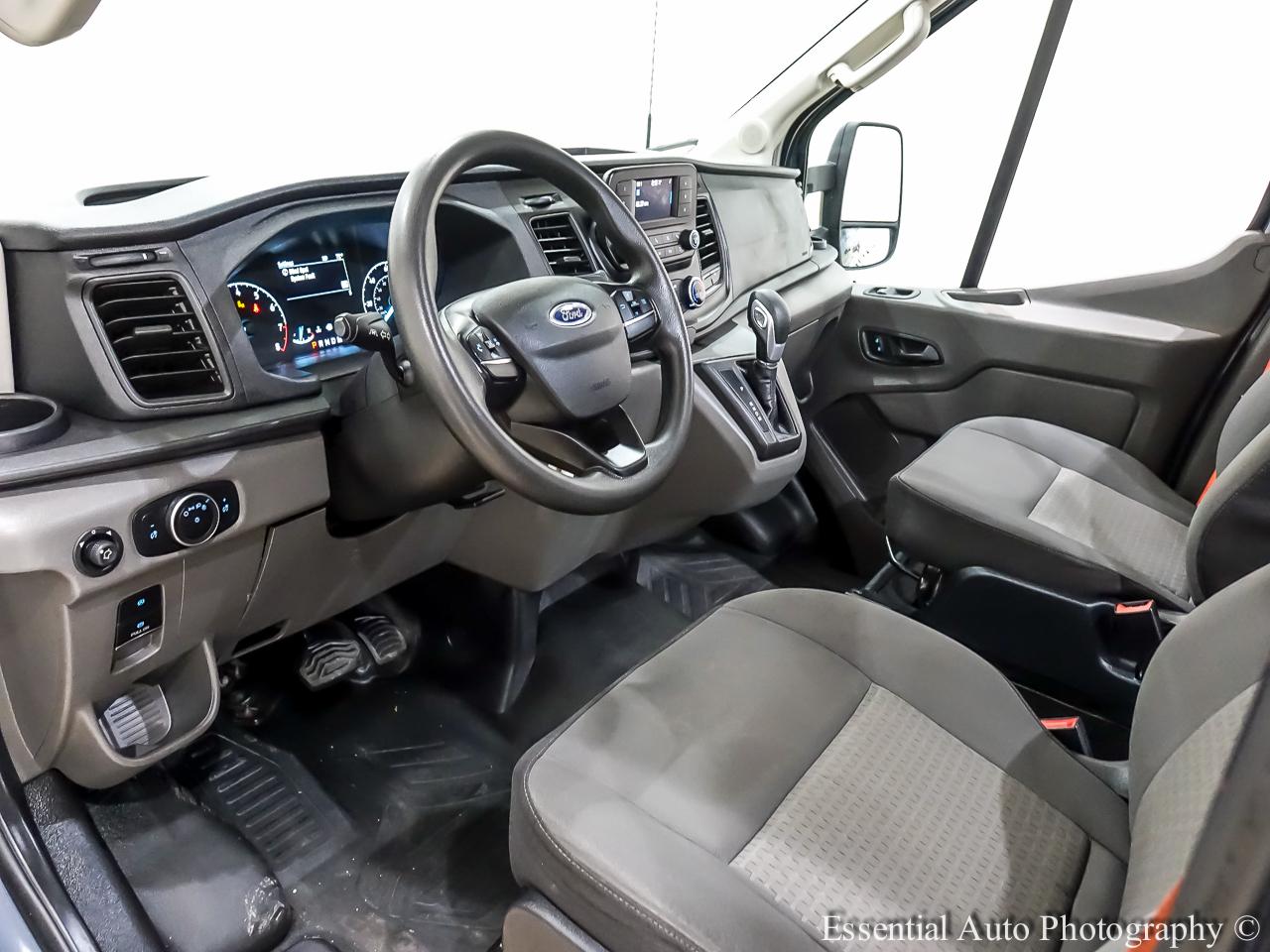 Ford Transit 250 Van High Roof w/Sliding Pass. 148-in. WB EL 2021