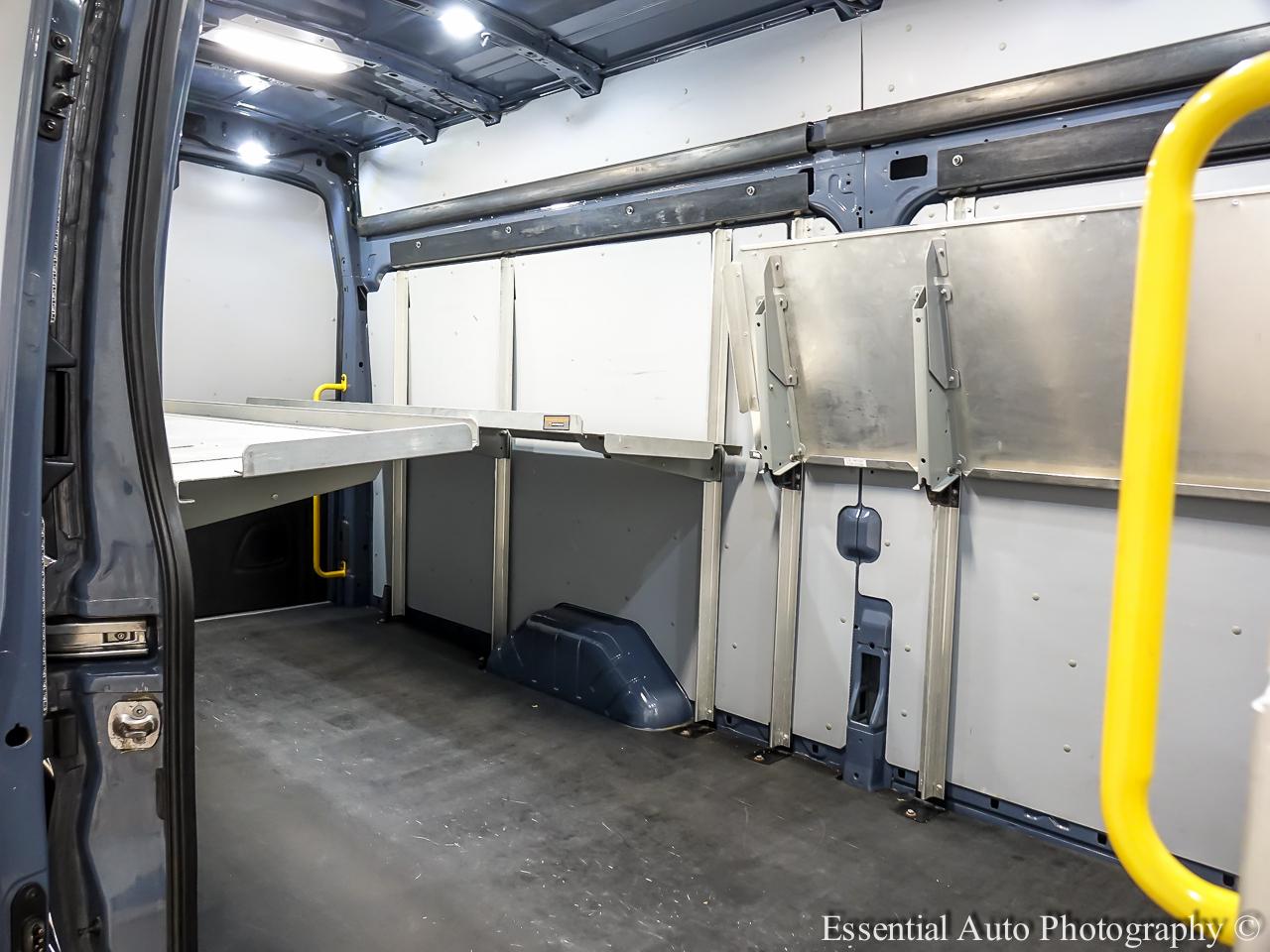 Ford Transit 250 Van High Roof w/Sliding Pass. 148-in. WB EL 2021