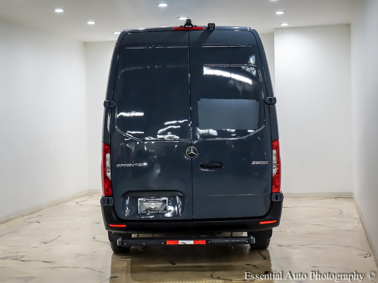 Mercedes-Benz Sprinter 3500 Wagon High Roof 170-in. WB 2019