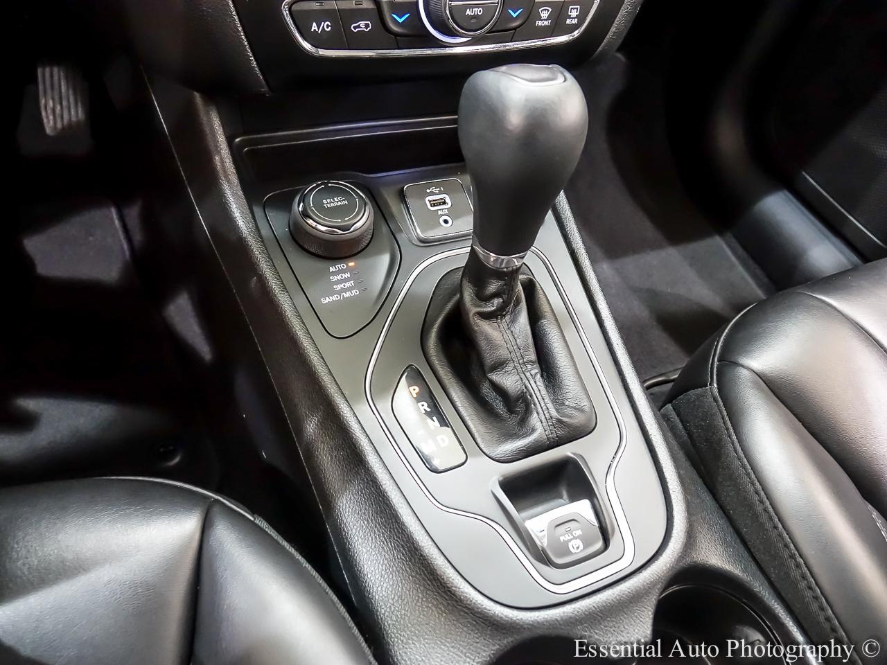 Jeep Cherokee Latitude Plus 4WD 2019