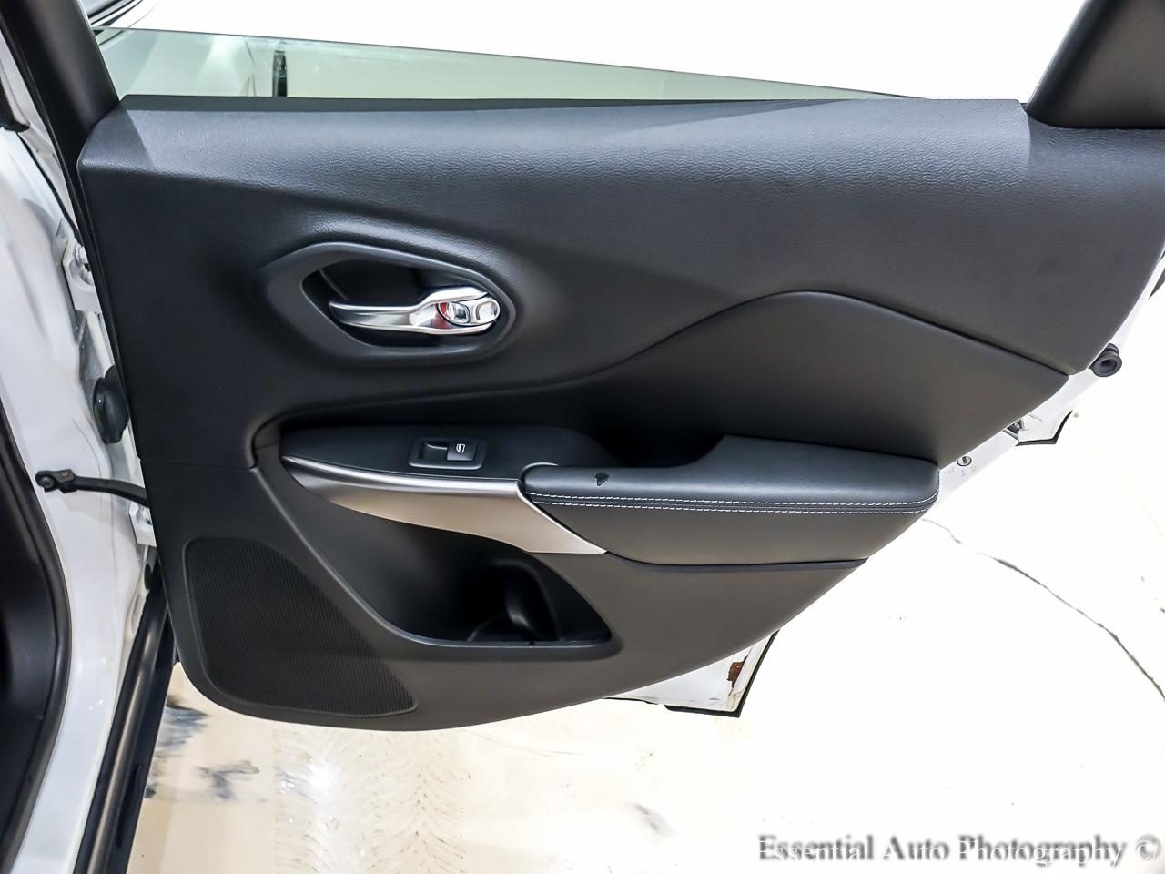 Jeep Cherokee Latitude Plus 4WD 2019