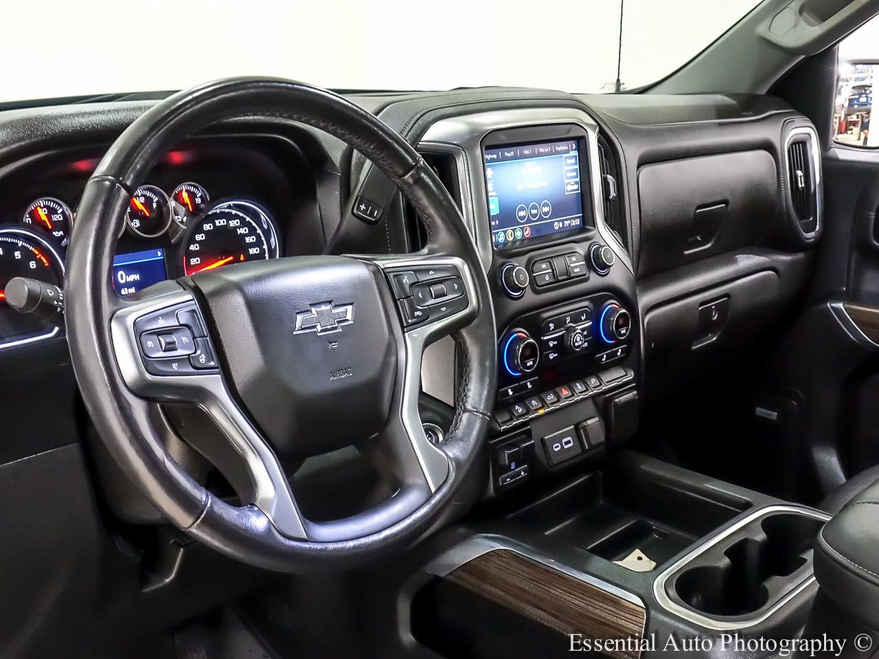 Chevrolet Silverado 1500 LT Trail Boss Crew Cab Long Box 4WD 2021