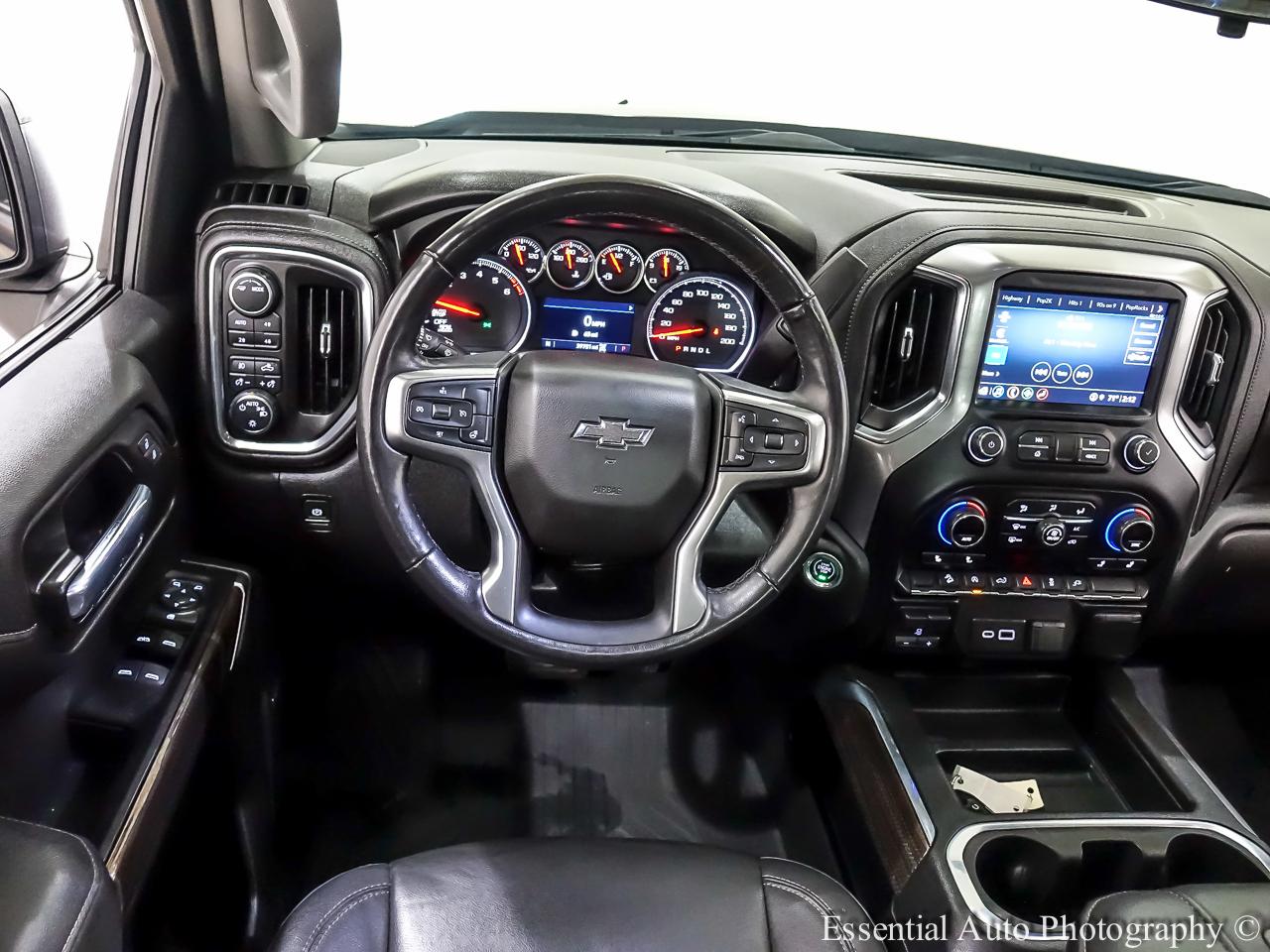 Chevrolet Silverado 1500 LT Trail Boss Crew Cab Long Box 4WD 2021