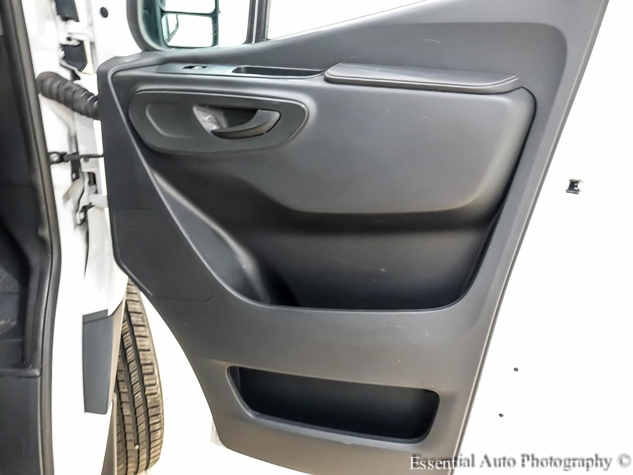 Mercedes-Benz Sprinter 1500 144-in. WB 2021