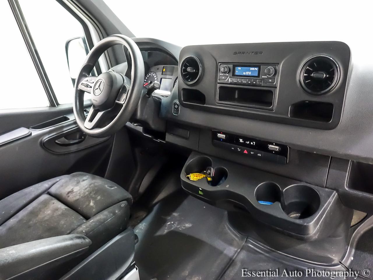 Mercedes-Benz Sprinter 1500 144-in. WB 2021