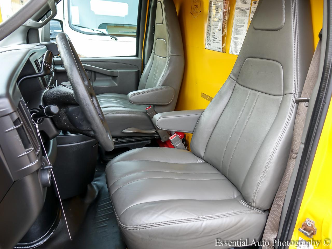 GMC Savana G3500 177 in. 2019