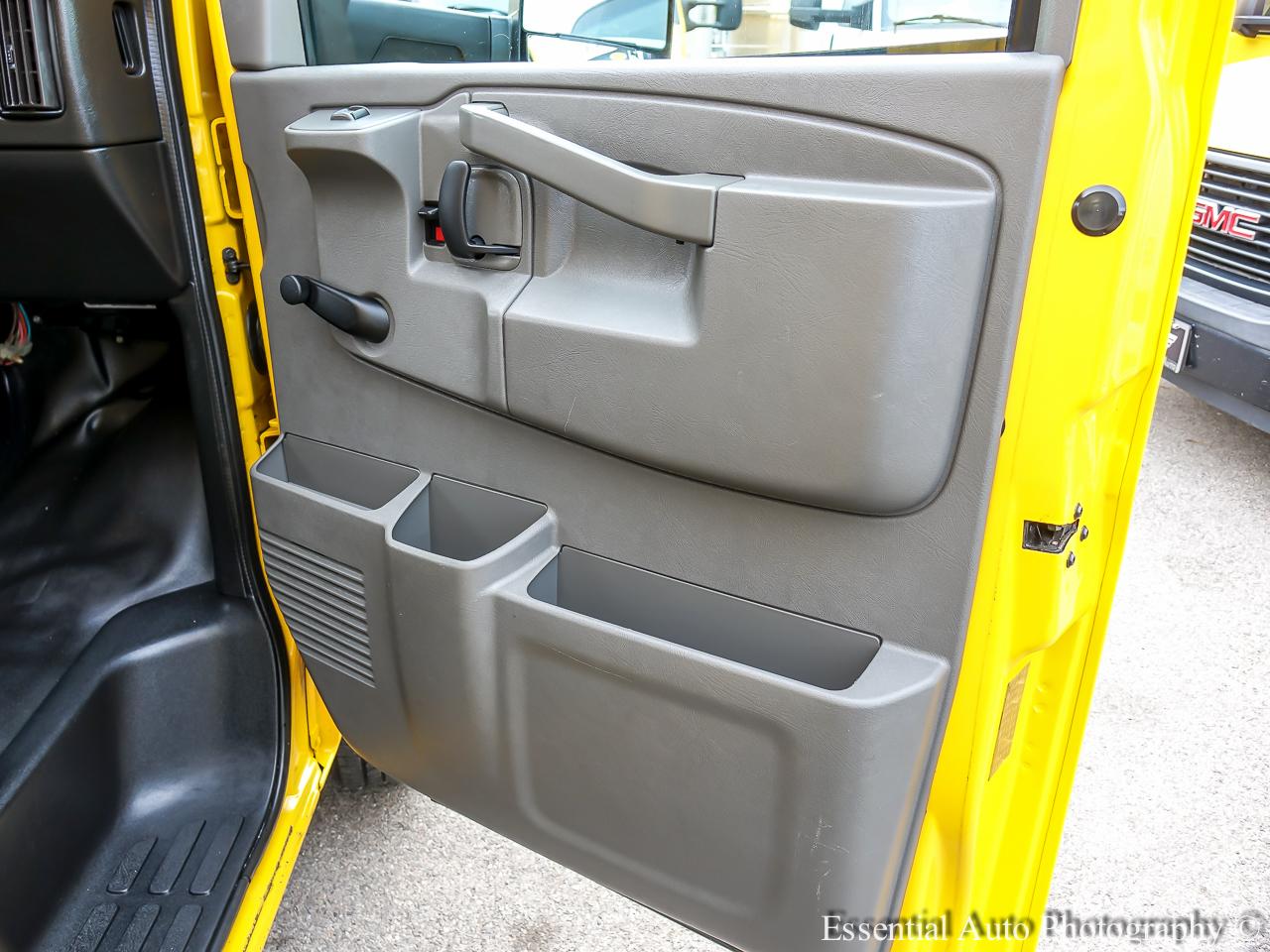 GMC Savana G3500 177 in. 2019