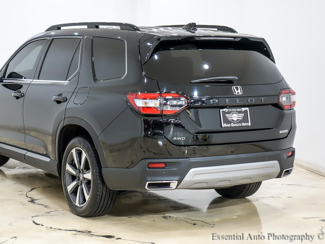Honda Pilot Touring AWD 2023