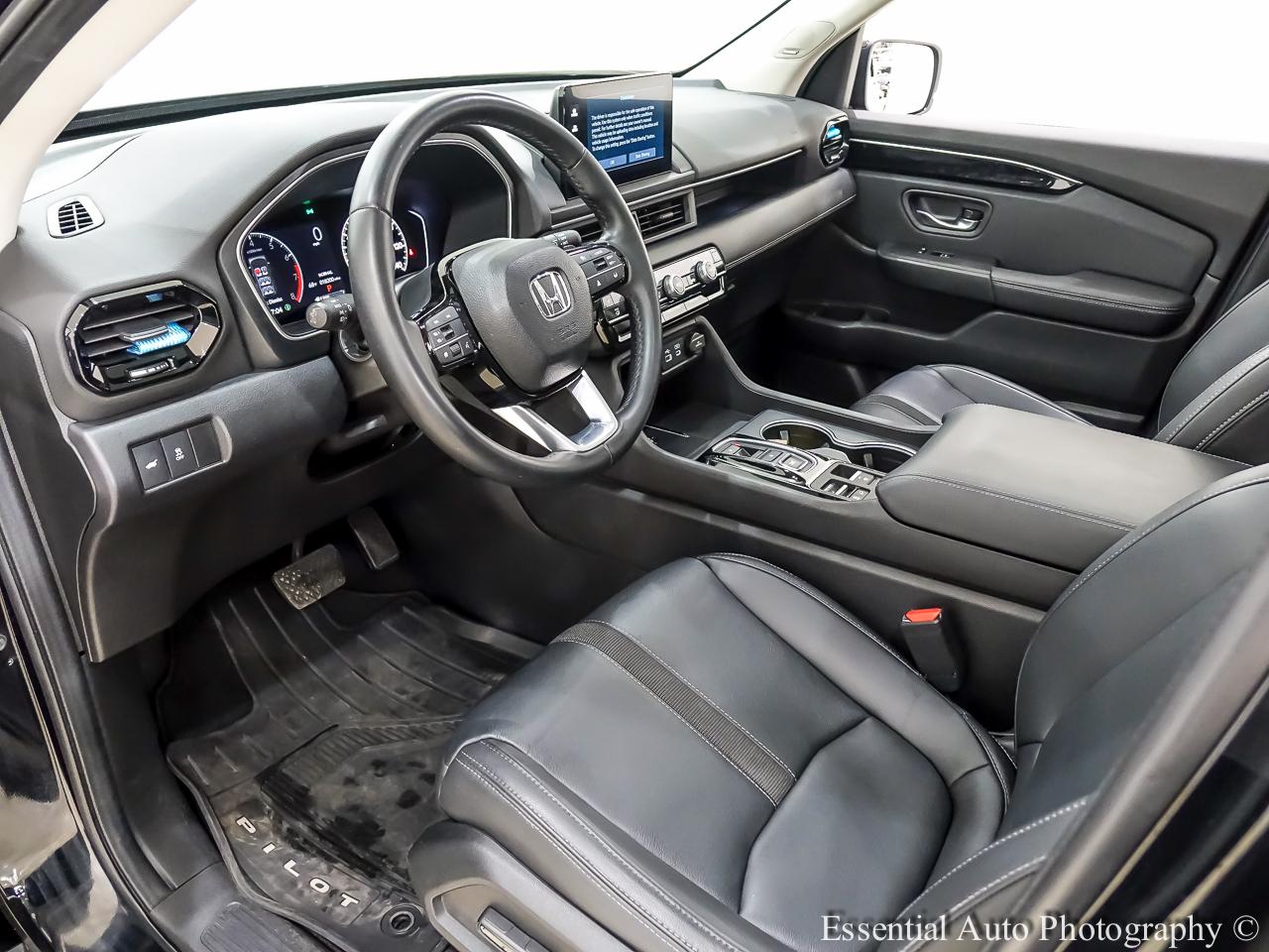 Honda Pilot Touring AWD 2023