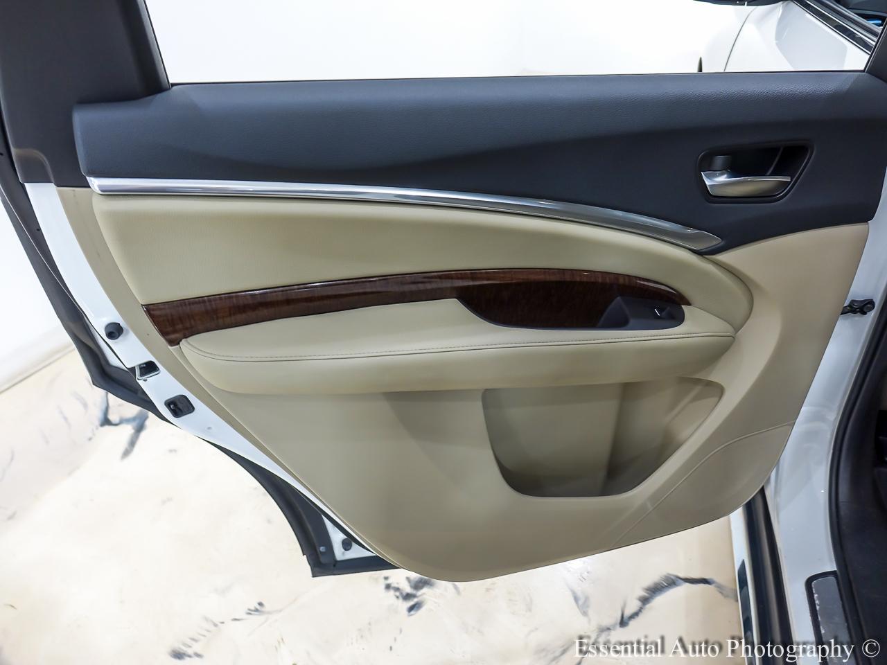 Acura MDX SH-AWD 9-Spd AT 2019