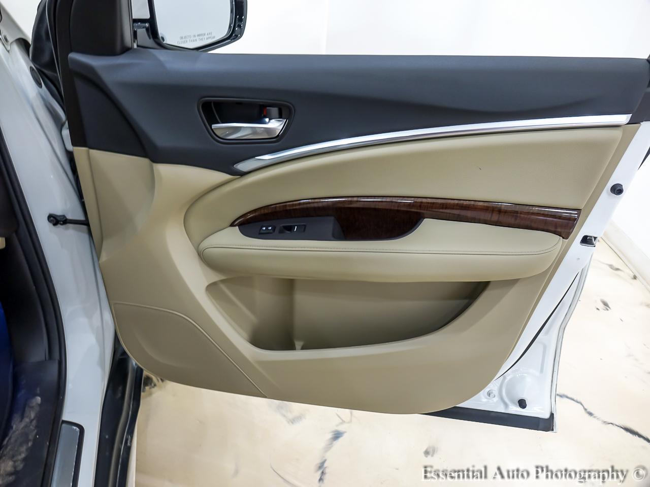 Acura MDX SH-AWD 9-Spd AT 2019