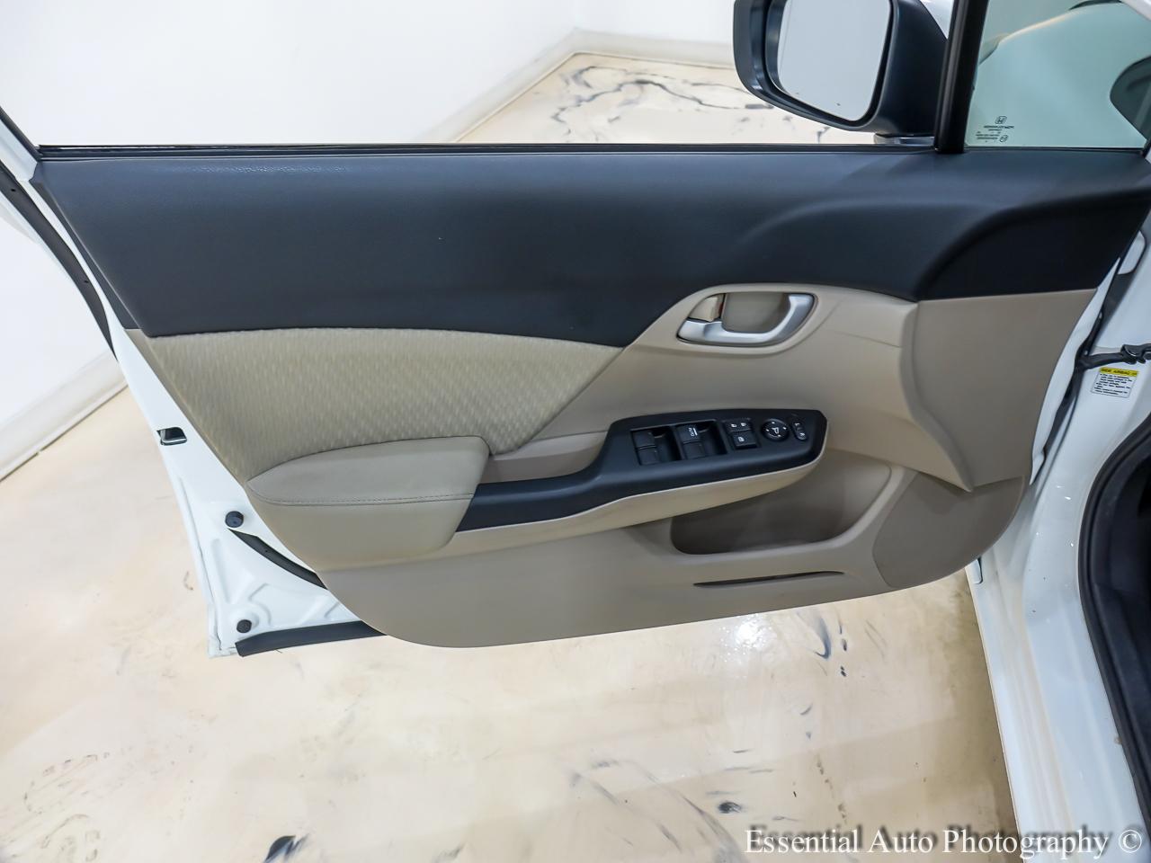 Honda Civic LX Sedan CVT 2014