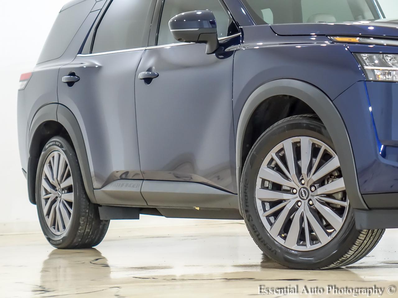 Nissan Pathfinder SL 4WD 2023