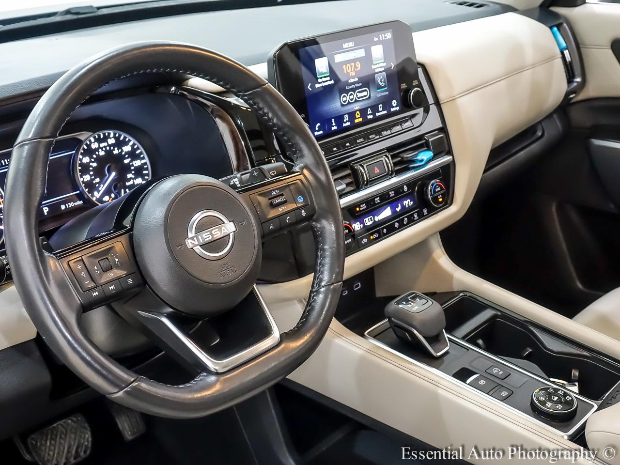 Nissan Pathfinder SL 4WD 2023