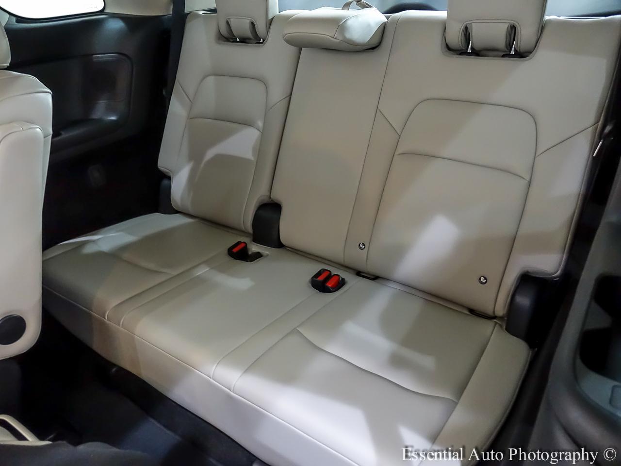 Nissan Pathfinder SL 4WD 2023