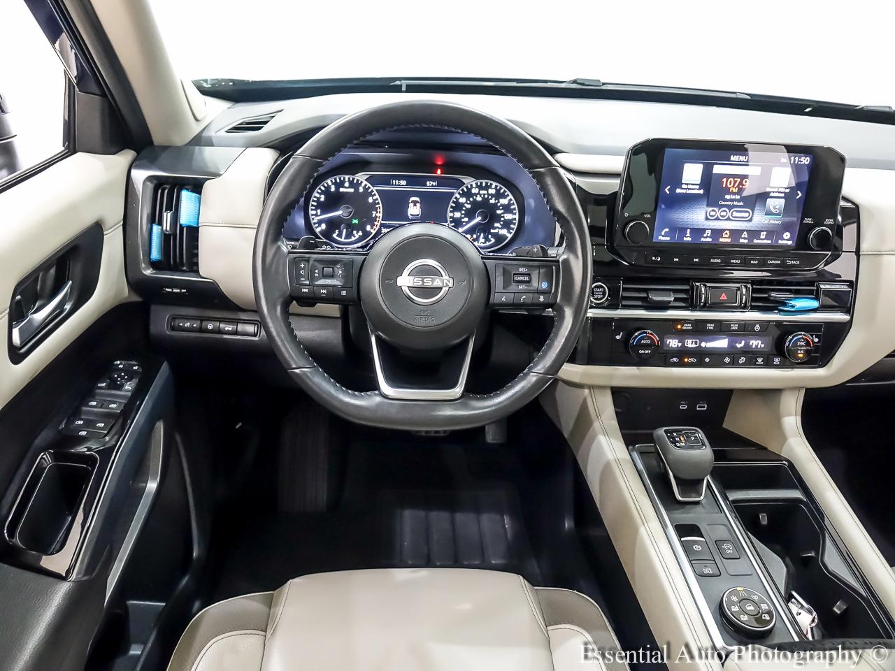 Nissan Pathfinder SL 4WD 2023