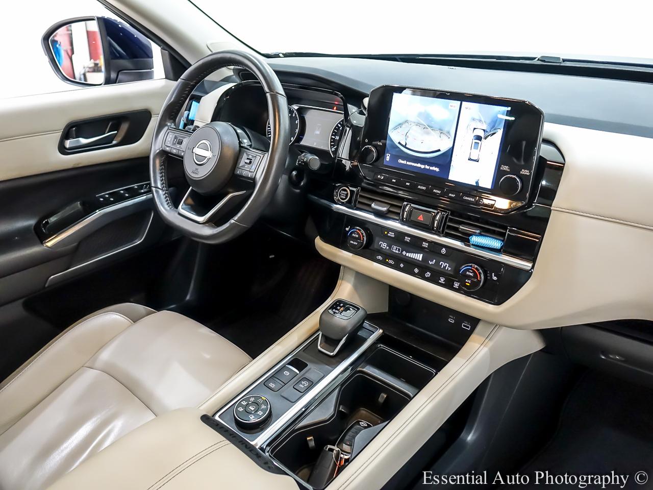 Nissan Pathfinder SL 4WD 2023