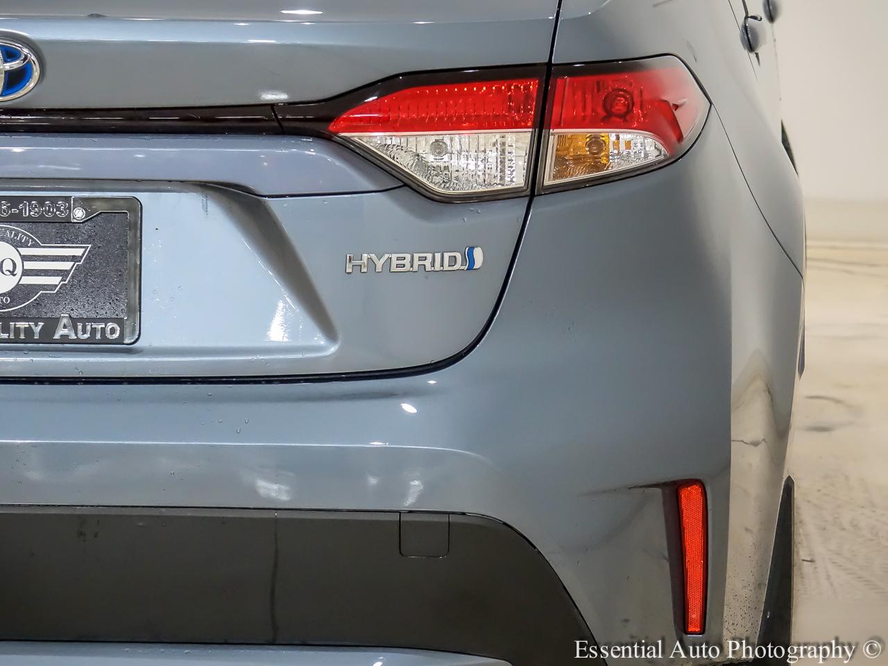 Toyota Corolla LE Hybrid 2020
