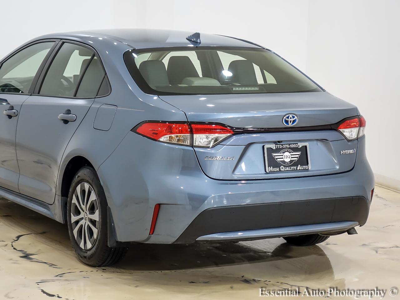 Toyota Corolla LE Hybrid 2020