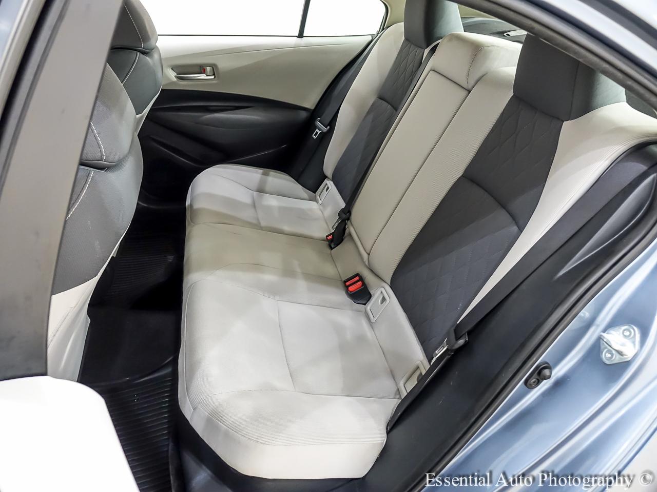 Toyota Corolla LE Hybrid 2020