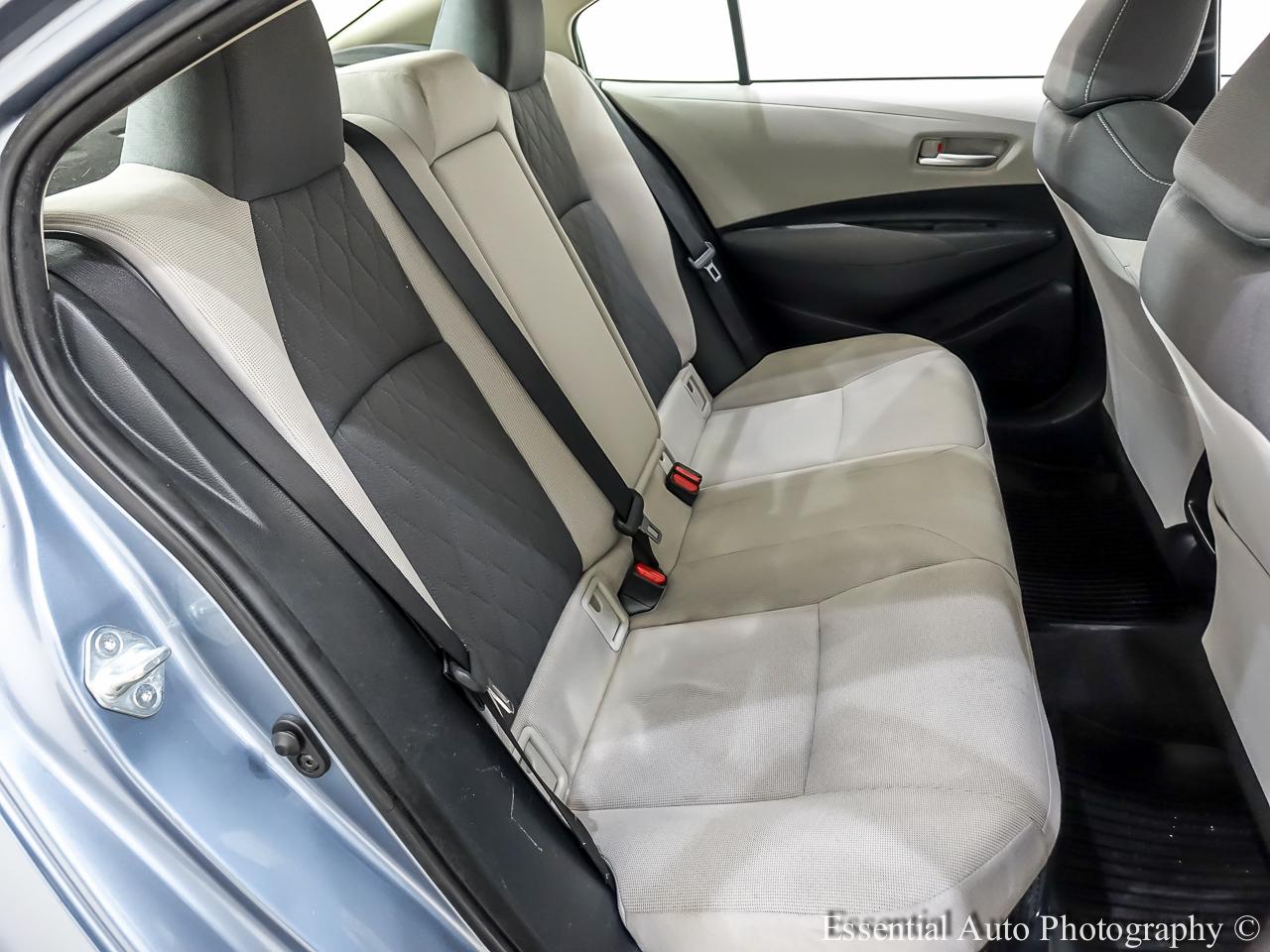 Toyota Corolla LE Hybrid 2020