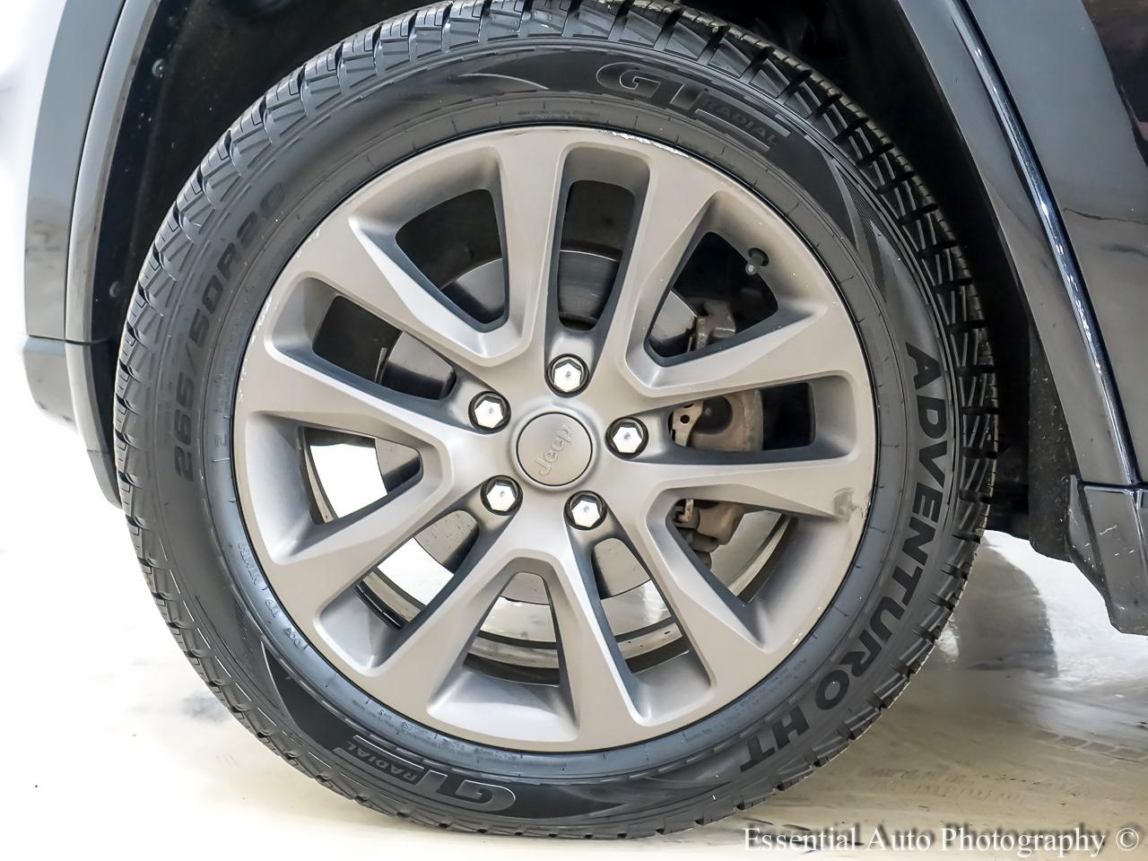 Jeep Grand Cherokee  2016