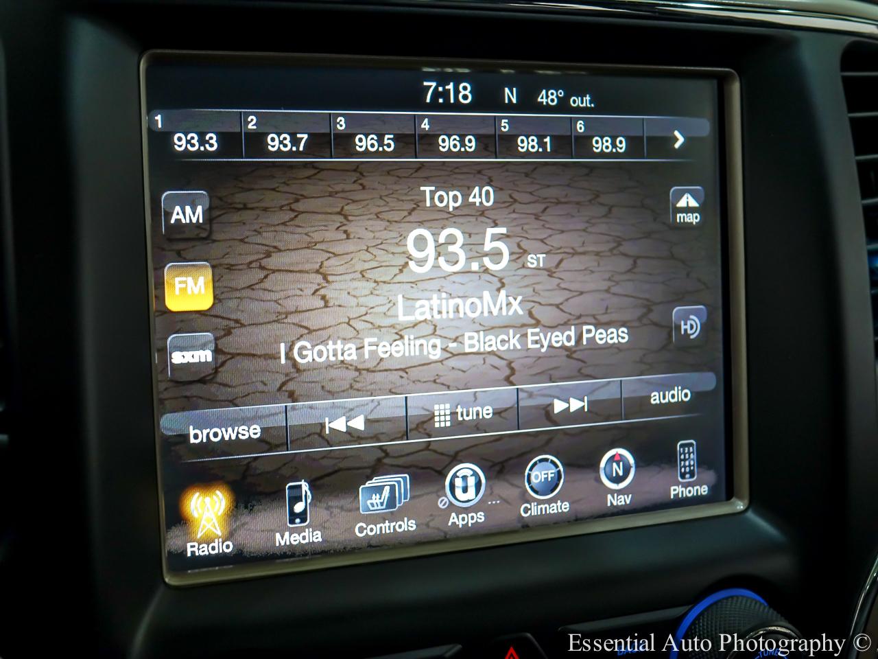 Jeep Grand Cherokee  2016