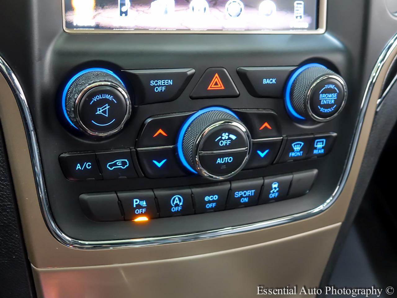 Jeep Grand Cherokee  2016