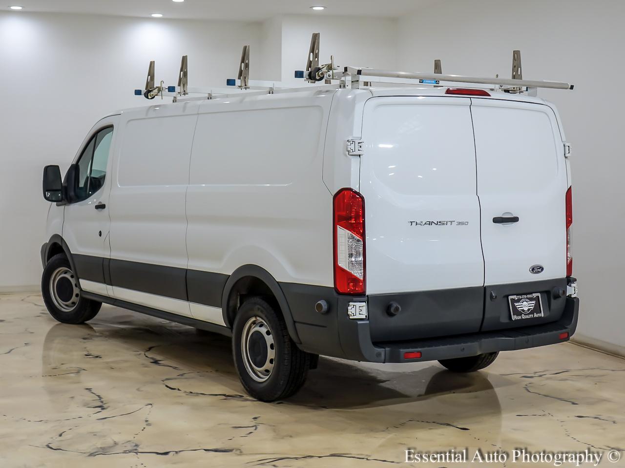Ford Transit 350 Van Low Roof w/Sliding Pass. 148-in. WB 2017