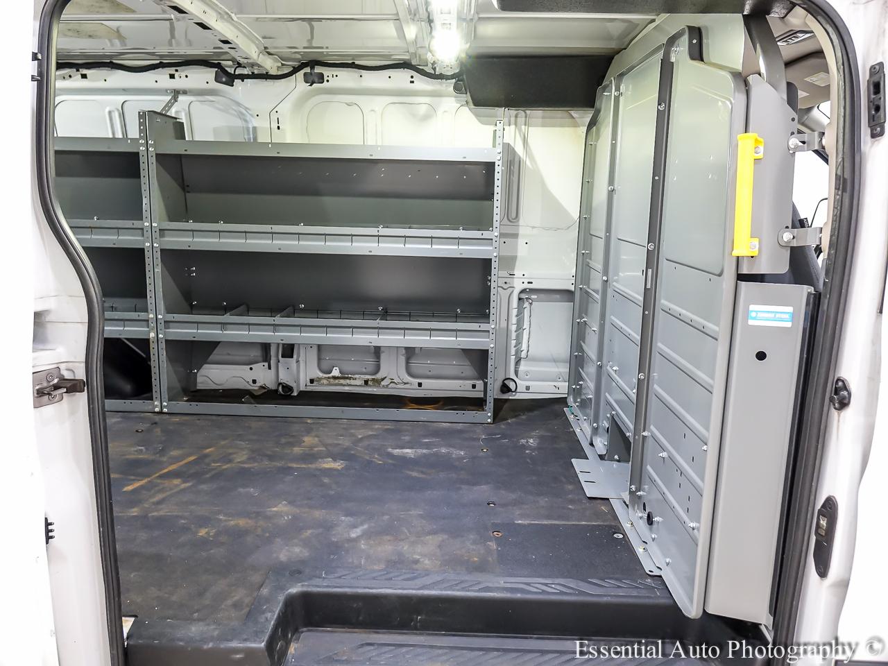 Ford Transit 350 Van Low Roof w/Sliding Pass. 148-in. WB 2017