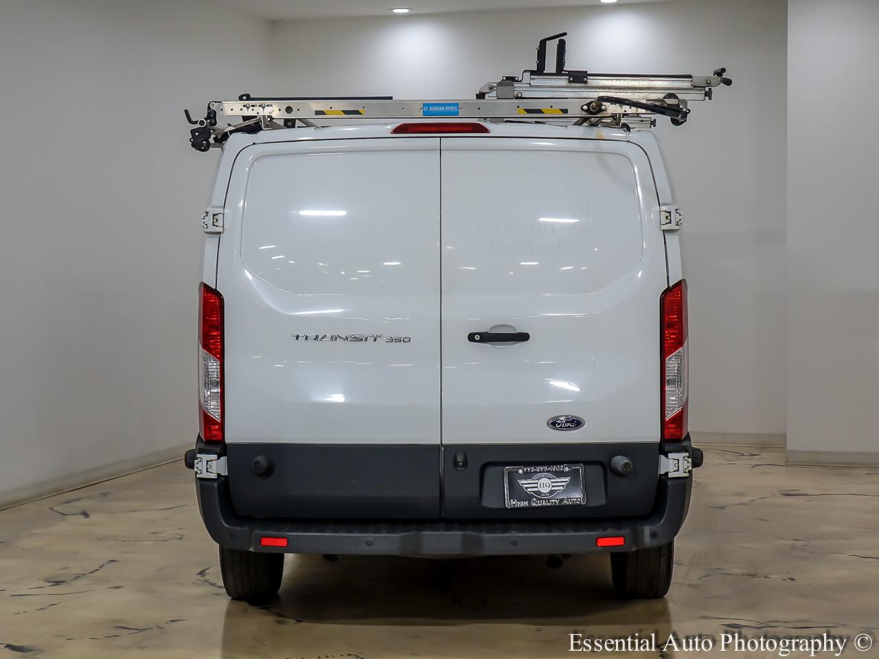 Ford Transit 350 Van Low Roof w/Sliding Pass. 148-in. WB 2018