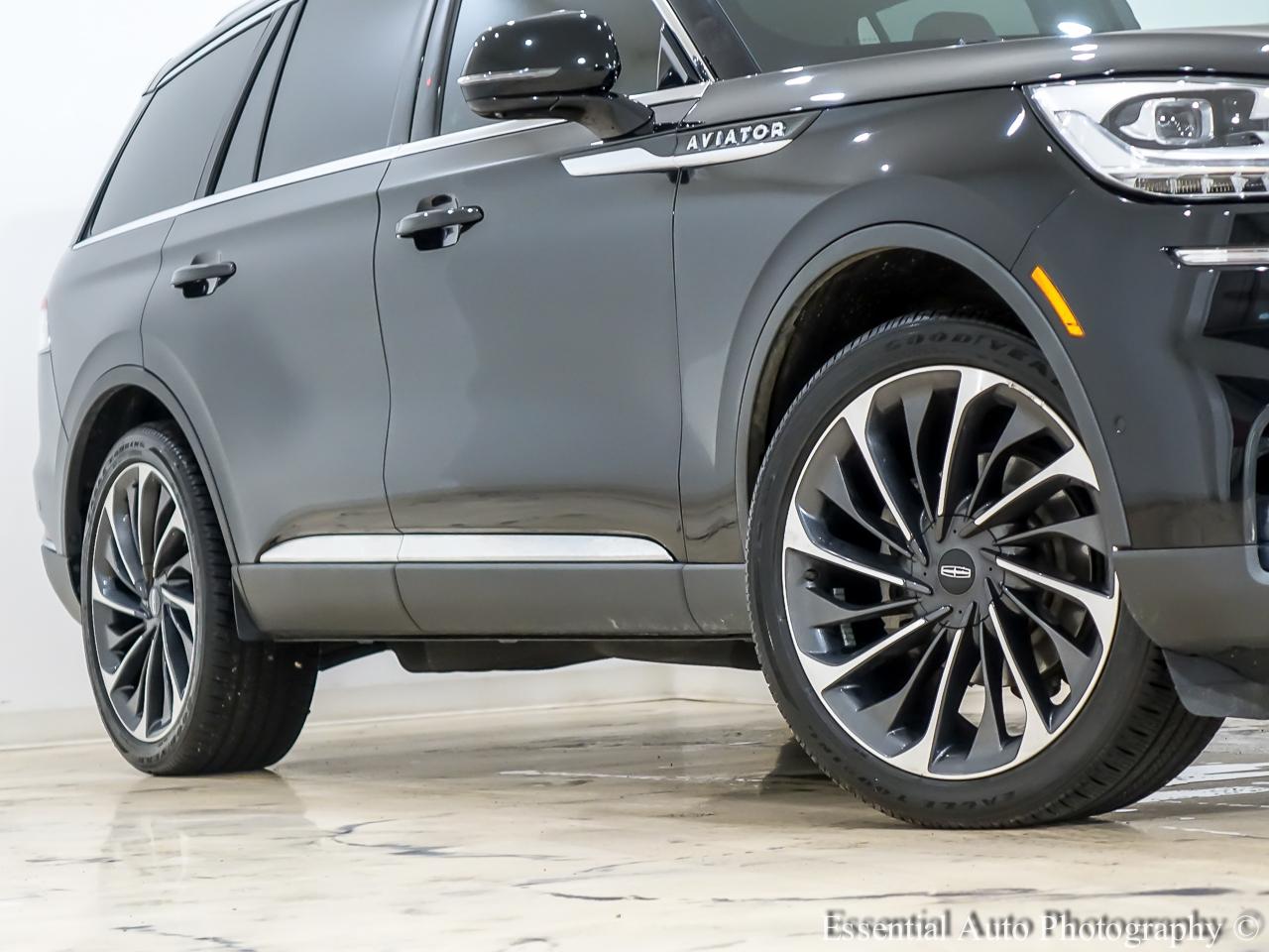 Lincoln Aviator Reserve AWD 2023