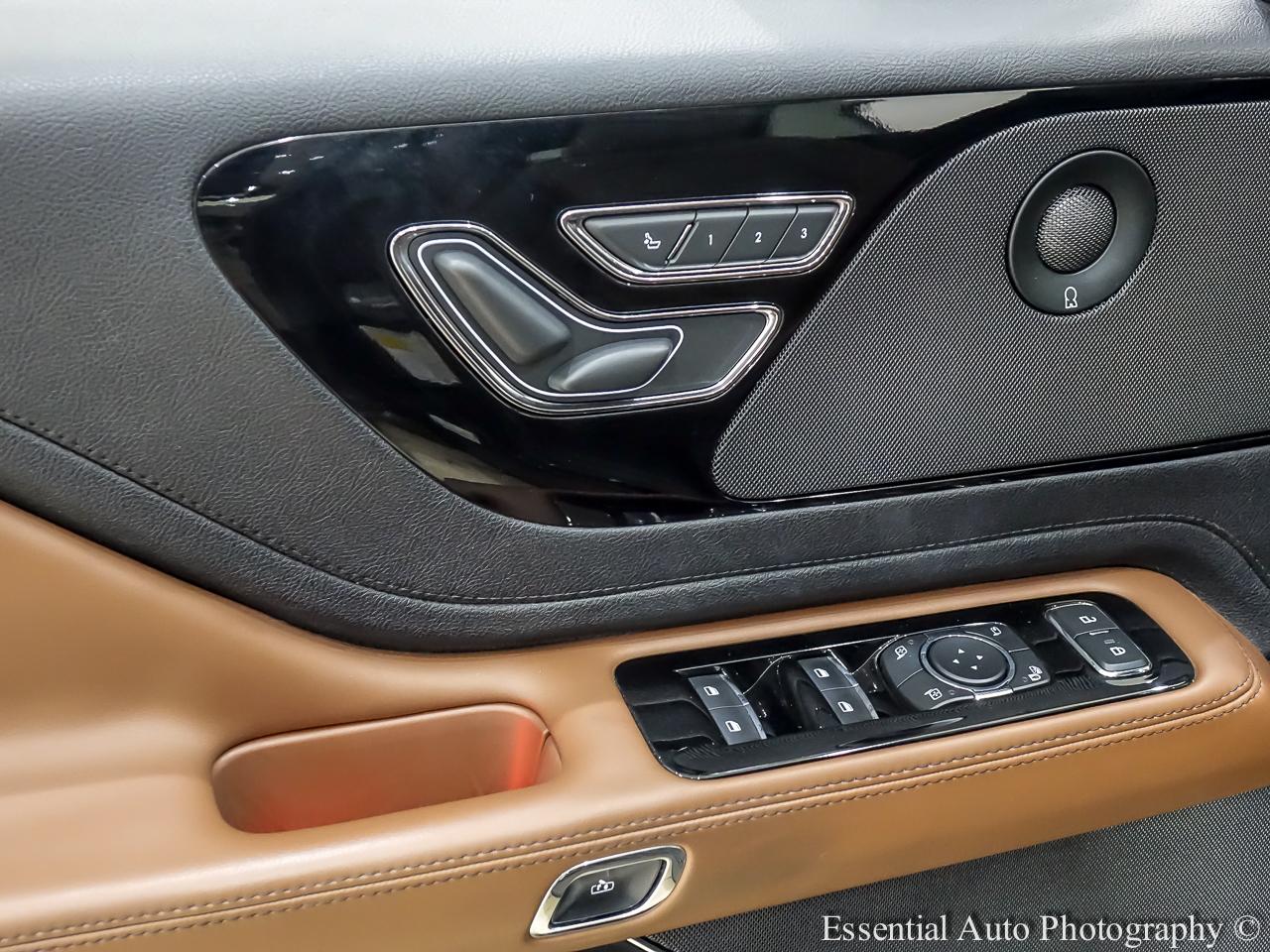 Lincoln Aviator Reserve AWD 2023