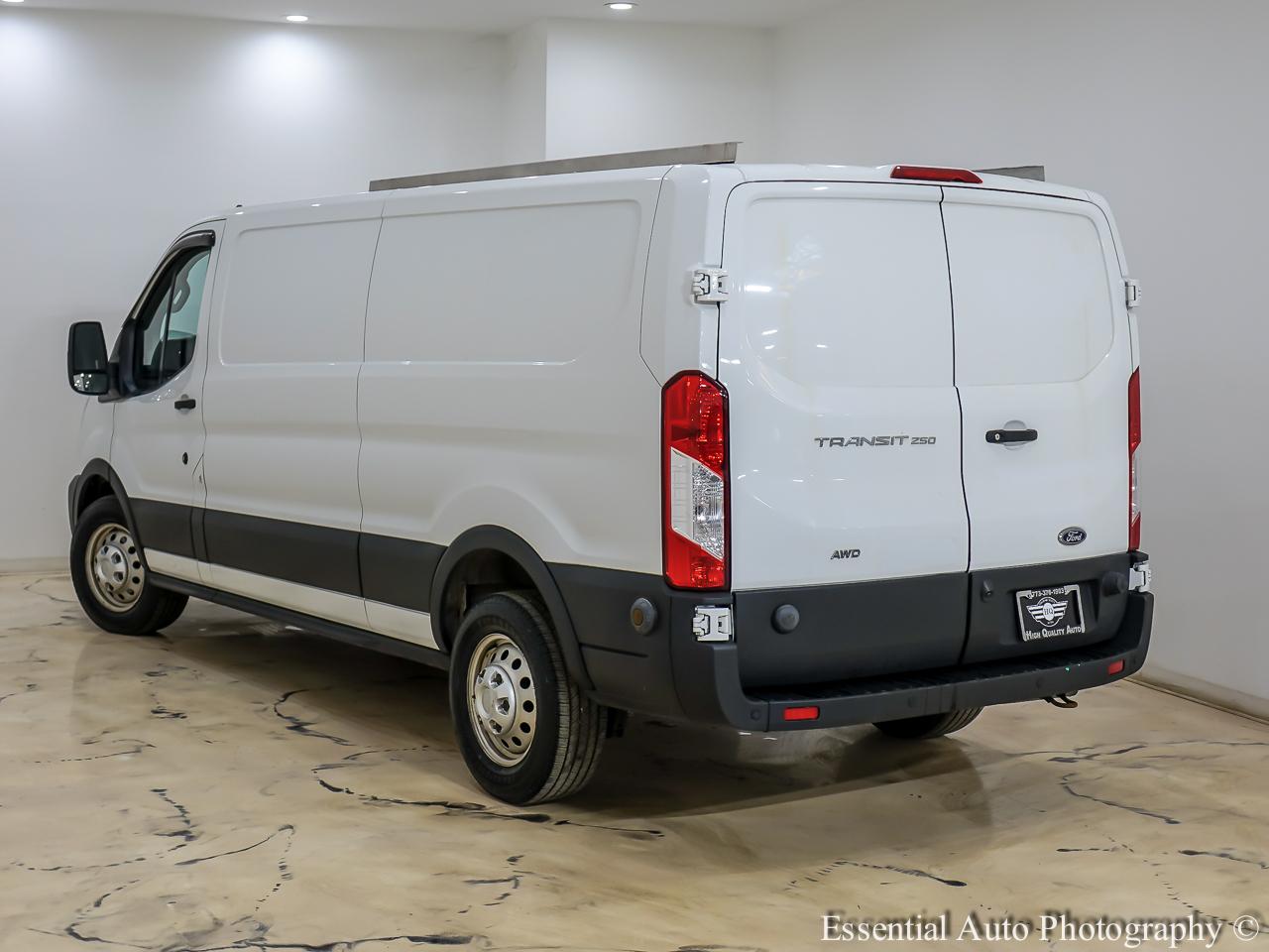 Ford Transit 250 Van High Roof w/Sliding Pass. 148-in. WB 2020