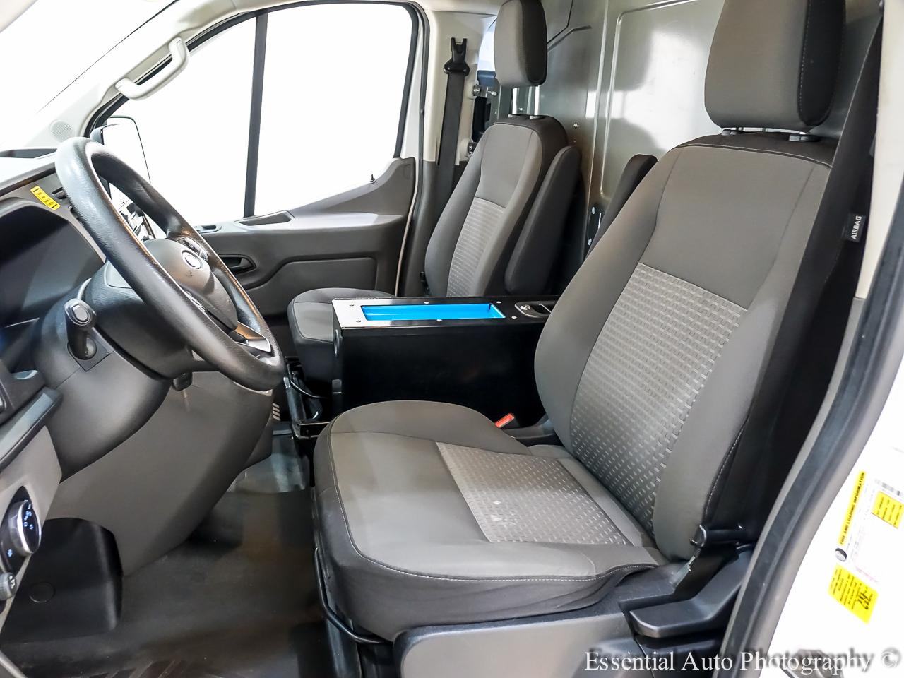 Ford Transit 250 Van High Roof w/Sliding Pass. 148-in. WB 2020