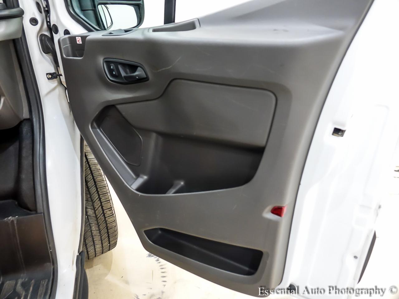 Ford Transit 250 Van High Roof w/Sliding Pass. 148-in. WB 2020
