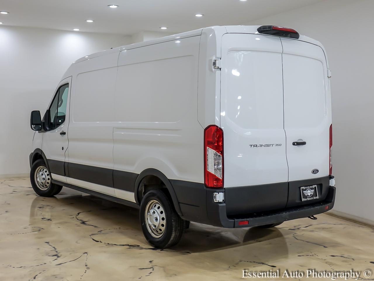 Ford Transit  2023