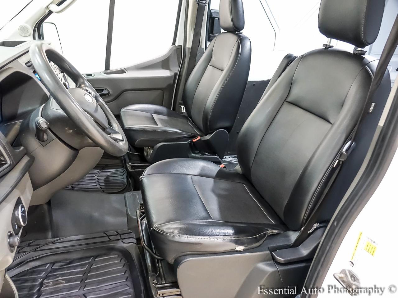 Ford Transit  2023