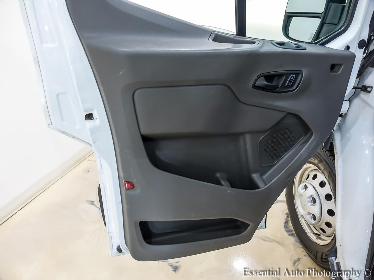 Ford Transit  2023