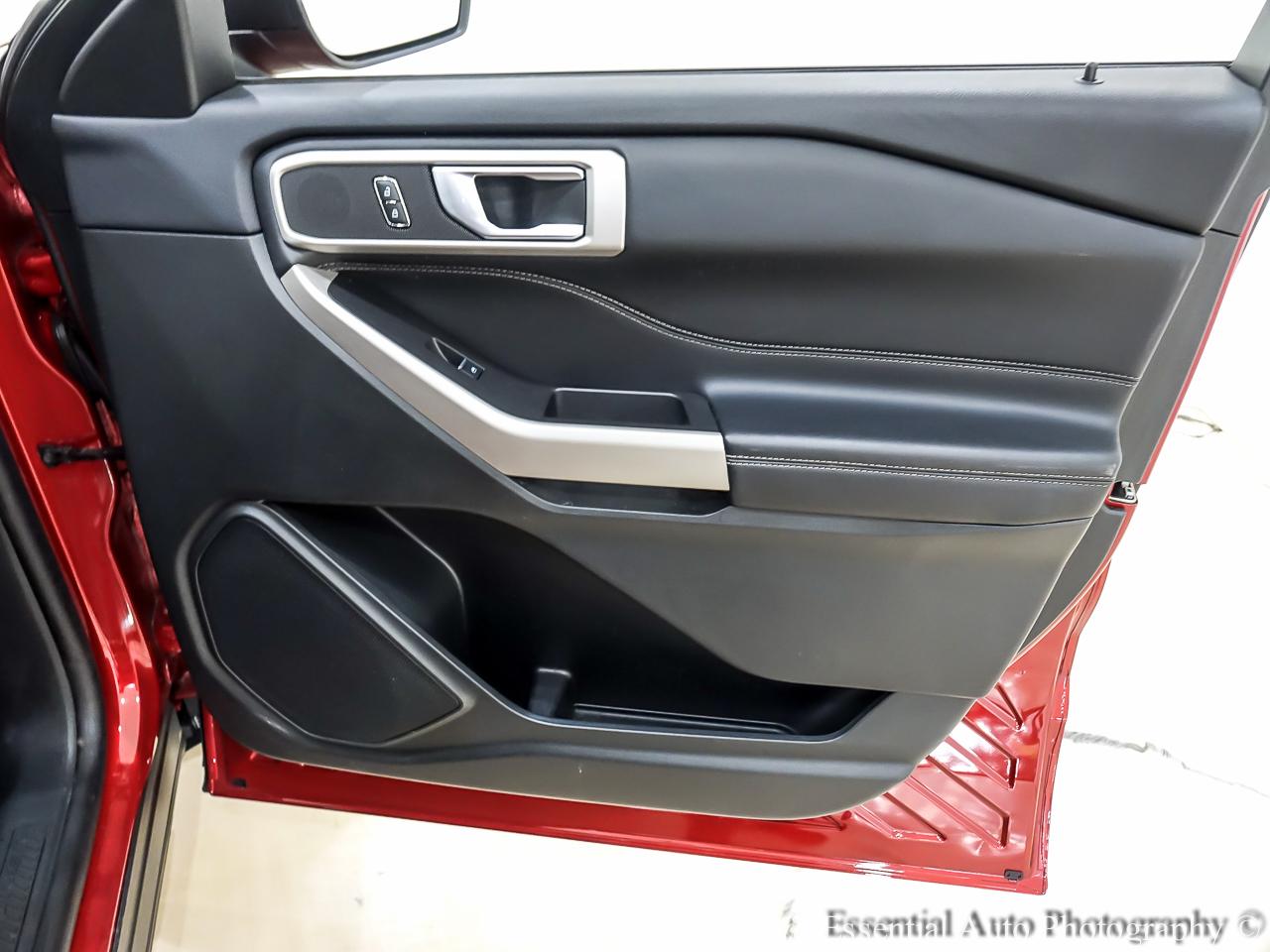 Ford Explorer XLT AWD 2023