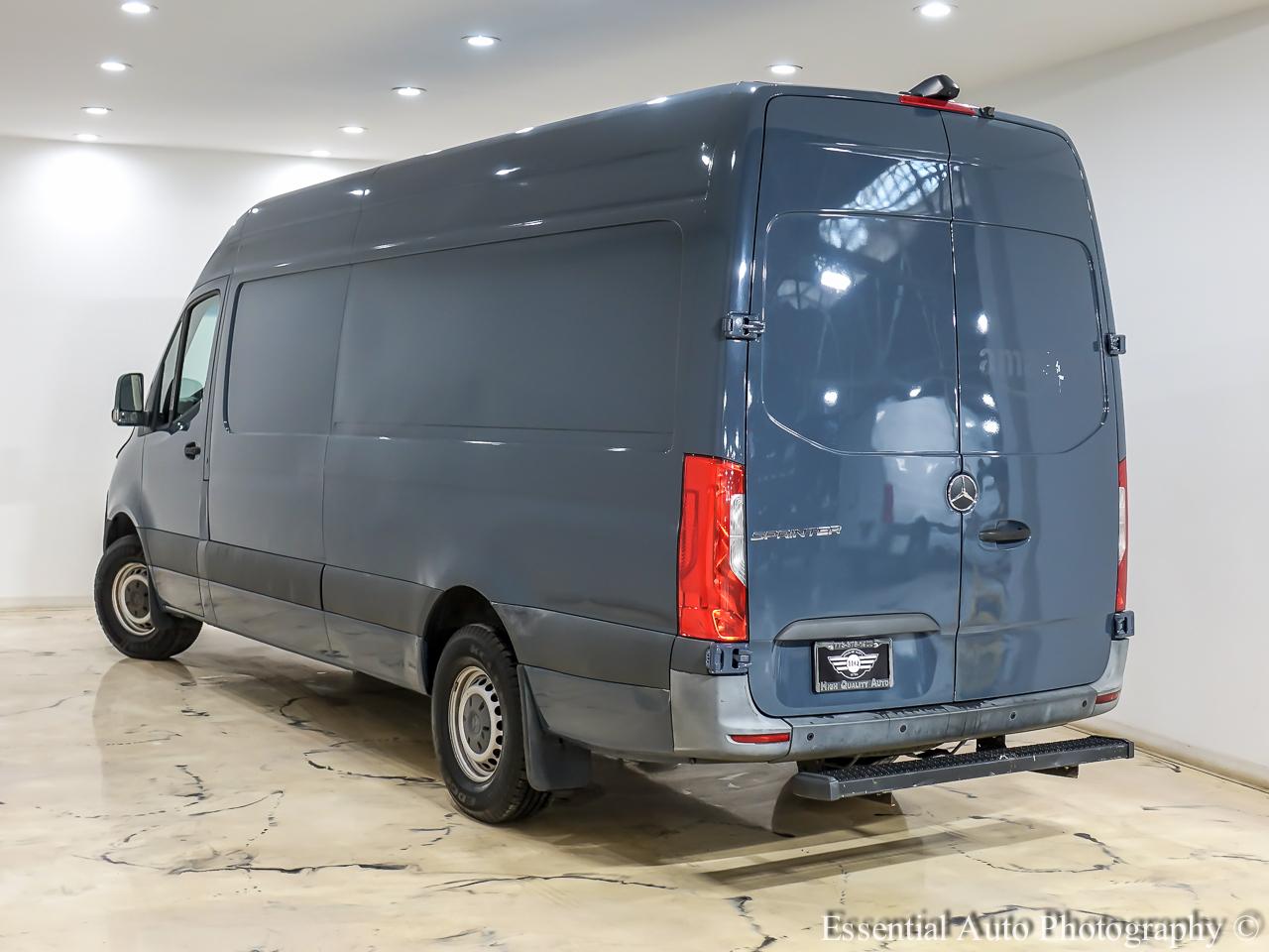 Mercedes-Benz Sprinter 3500 Wagon High Roof 170-in. WB 2019